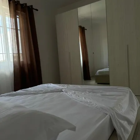 Tahiri * Vlorë